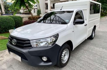 FOR SALE TOYOTA HILUX FX 4X2 DUAL Aircon MT 2017