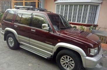 For sale.... Isuzu Trooper skyroof 2002 model