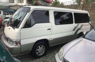 Nissan Urvan Escapade manual diesel 2013