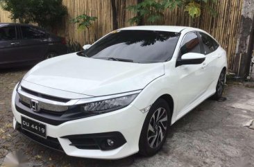 Honda Civic 2016 Pearl White FOR SALE