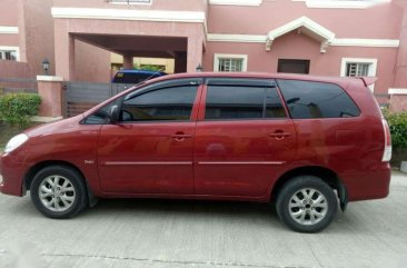 FOR SALE TOYOTA Innova E 2010 Diesel Matic