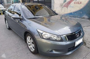 2011 HONDA ACCORD - all leather . AT