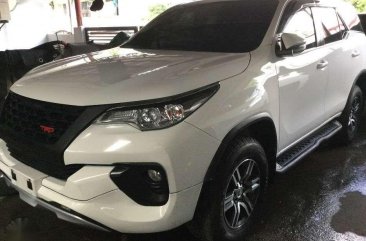 2018 Toyota Fortuner 2.4 G Automatic white