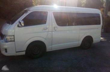 2013 Toyota HiAce S Grandia FOR SALE