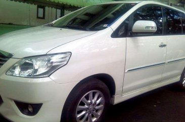 TOYOTA Innova g 2013 top of the line diesel matic