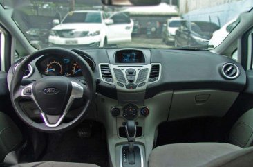 2014 Ford Fiesta 1.6 At Sedan FOR SALE