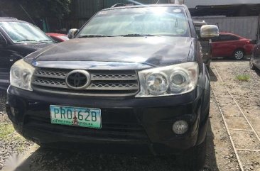 2010 Toyota Fortuner 4x2 2.7 AT FOR SALE