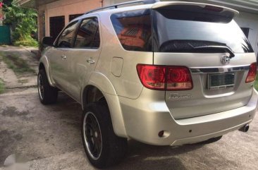 Toyota Fortuner 2005 model FOR SALE