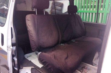 Toyota Hiace GL Grandia 2003 FOR SALE