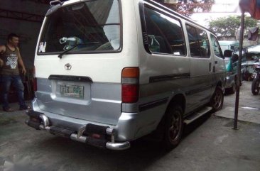 Toyota Hiace GL Grandia 2003 FOR SALE