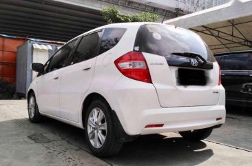 2013 Honda Jazz 1.3, A/T, Gas First owner