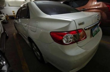 2012 Toyota Altis 1.6v Pearl White Top of the Line Push Start 