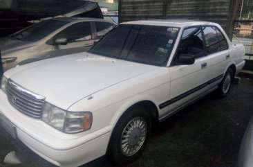 1993 Toyota Crown White MT Gas - SM City Bicutan