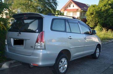 2012 Toyota Innova 2.5E Manual transmission With remote and alarm