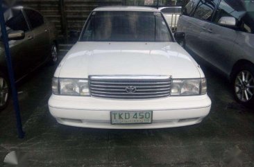 1993 Toyota Crown White MT Gas - SM City Bicutan