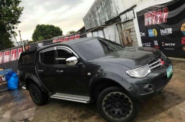 Mitsubishi Strada 2012 for sale