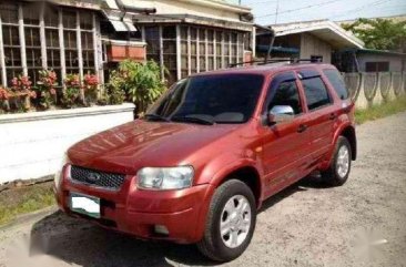 2005 FORD ESCAPE XLS - automatic transmission . all power