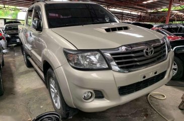 2014 TOYOTA Hilux 25 G 4x2 Gold Metallic Manual