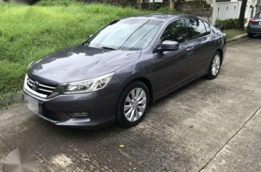 2015 HONDA Accord 2.4 Fresh inside and out