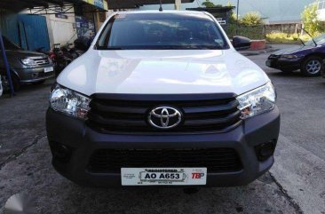 2017 Toyota HiLux 2.4L J 4x2 (Manual Diesel)