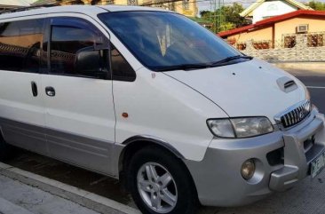 HYUNDAI Starex club 2001 local diesel