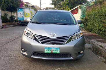 2013 TOYOTA SIENNA XLE Automatic Transmission