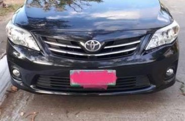 Toyota Corolla Altis 1.6 V 2011 Top of the line 