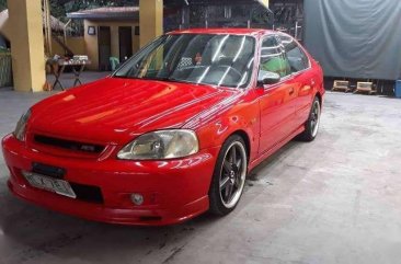 SELLING 2000 HONDA Civic vti sir body