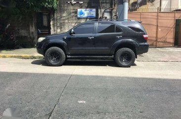 2009 Toyota Fortuner G 2.5 D4D (diesel) FOR SALE