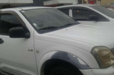 Isuzu DMAX 3.0D LX 2007 model Diesel Manual 4x2