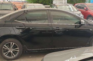 2017 Toyota Corolla Altis 1.6 V AT P838,000 only!