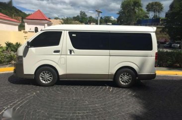 Toyota Hi Ace Super Grandia FOR SALE