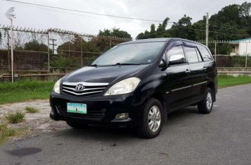 2012 Toyota Innova V (gas) FOR SALE