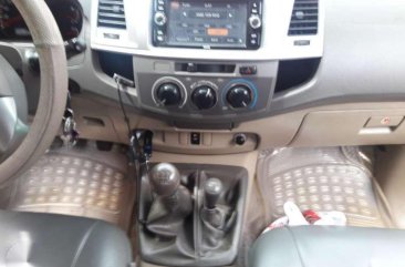 Toyota Hilux model 2013 Excellent condition