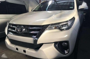 2017 Toyota Fortuner 2.4 G Automatic White Ltd Se