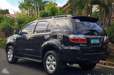 2011 Toyota Fortuner G AT GAS FOR SALE