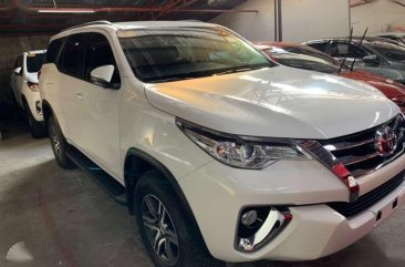 TOYOTA Fortuner 2.4 G 4x2 2017 Automatic White