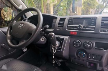 Toyota Hiace Commuter 2015  FOR SALE