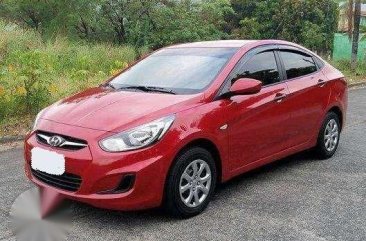 2015 HYUNDAI ACCENT . AT . like new 