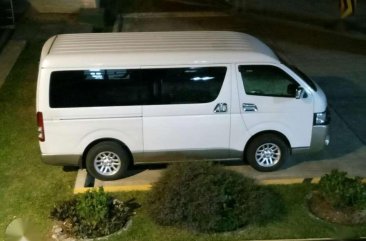 For sale TOYOTA Hiace grandia gl 2012