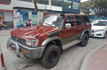 SELLING Toyota Hilux surf 1992