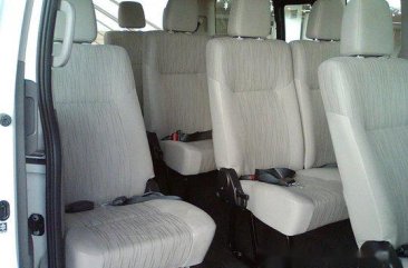 Well-kept Nissan NV350 Urvan 2018 for sale