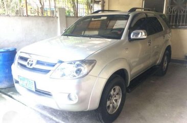 Toyota Fortuner G 2006 FOR SALE