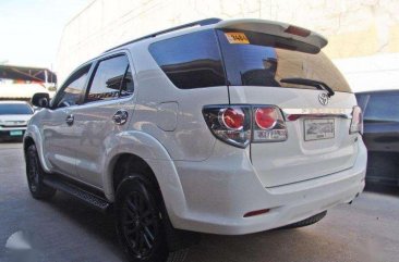 SALE 2015 Toyota Fortuner 2.7 Gas AT Black Edition