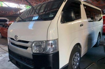 SALE 2017 Toyota Hiace Commuter 3.0L Manual White