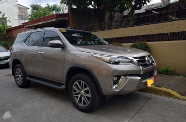 2018 Toyota Fortuner V Variant 4x2 AT for sale