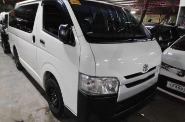 2017 Toyota Hiace 3.0 commuter diesel manual WHITE