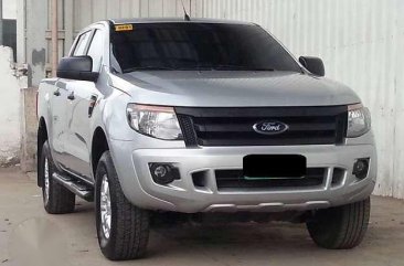 2014 Ford Eanger XLT 4x4 1st owned Cebu plate