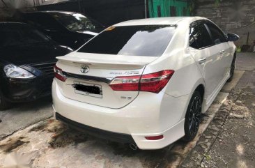 2016 TOYOTA ALTIS 20V automatic top of the line model negotable