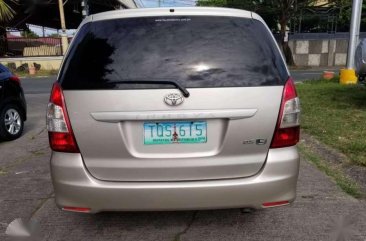 Toyota Innova E 2012 FOR SALE